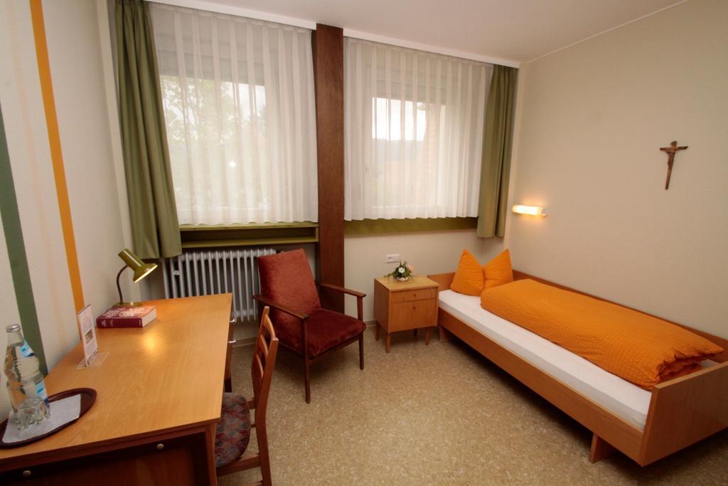 Kloster Maria Hilf 3*