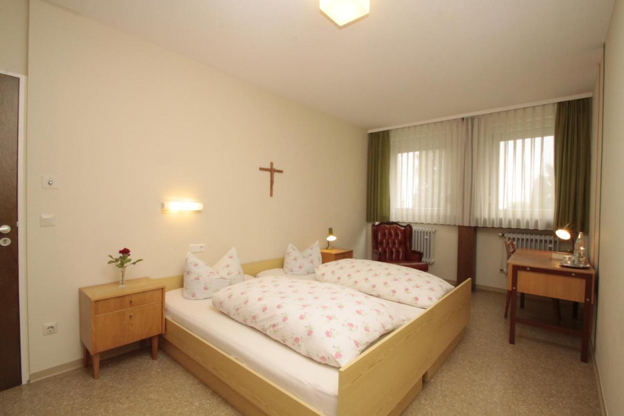 Kloster Maria Hilf 3* Bühl